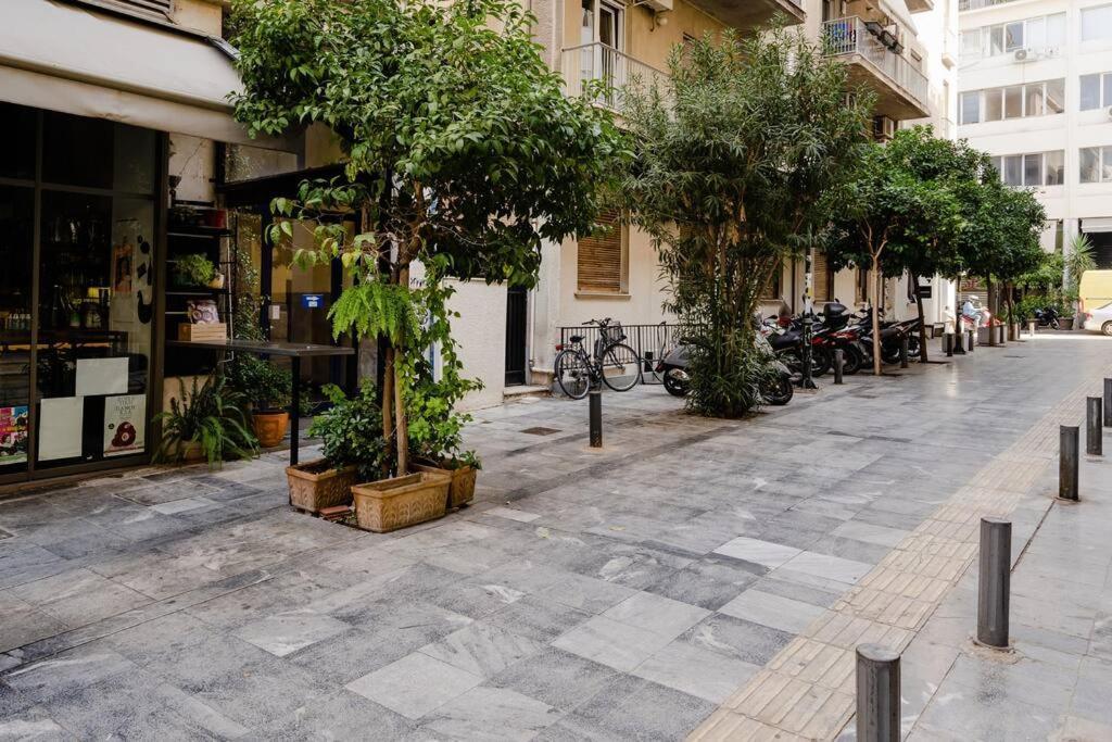 Modern Two Level Apartment In The Heart Of Athens Ngoại thất bức ảnh